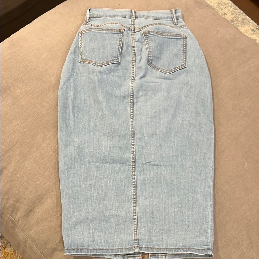 SHEIN Light Blue Button-Front Denim Pencil Skirt - Picture 5 of 6